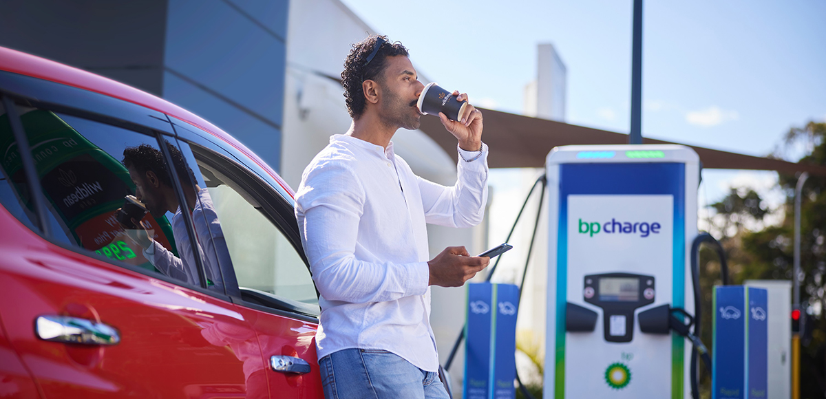 bp charge ev | CB | 1200x580