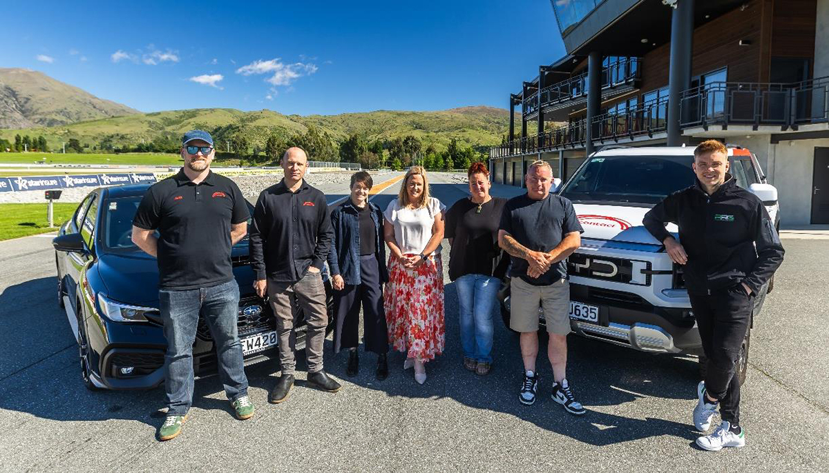 street smart | CB | 1200x686