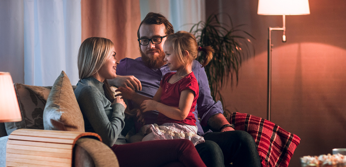 Lounge family cosy on couch | CB | 1200x580