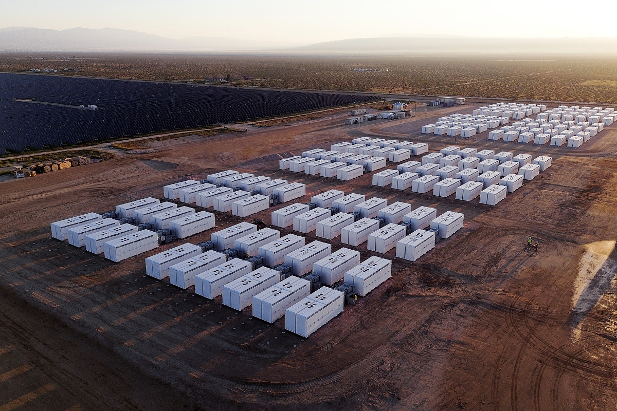 Contact to develop a grid-scale 100 MW battery in Auckland