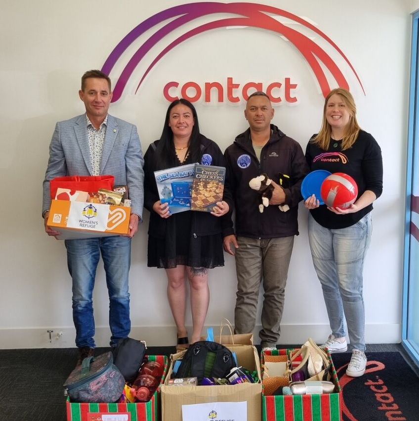 Contact spreads Christmas cheer for children at Taupō Women’s Refuge